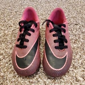 Girls' Nike Junior Soccer Cleats